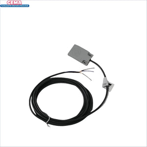 Grauer Sensor mit schwarzem Kabel für Attack Wood&Pellet Pelletfüllstandsensor 50x30x7mm