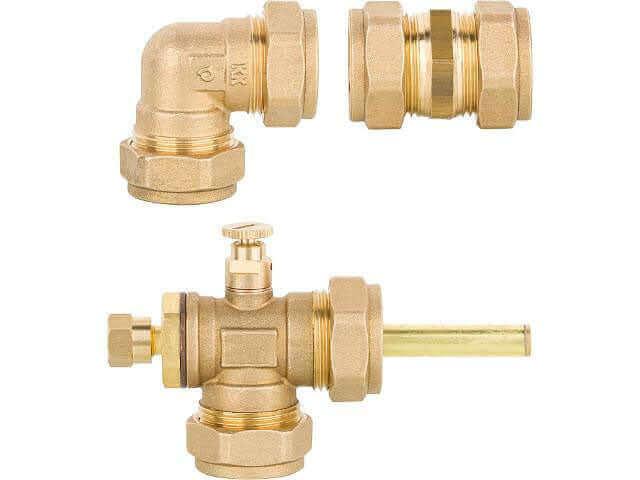 Solarpaket Flachkollektor AMX2.38 7.17 m² für Schrägdach - GEMA Shop